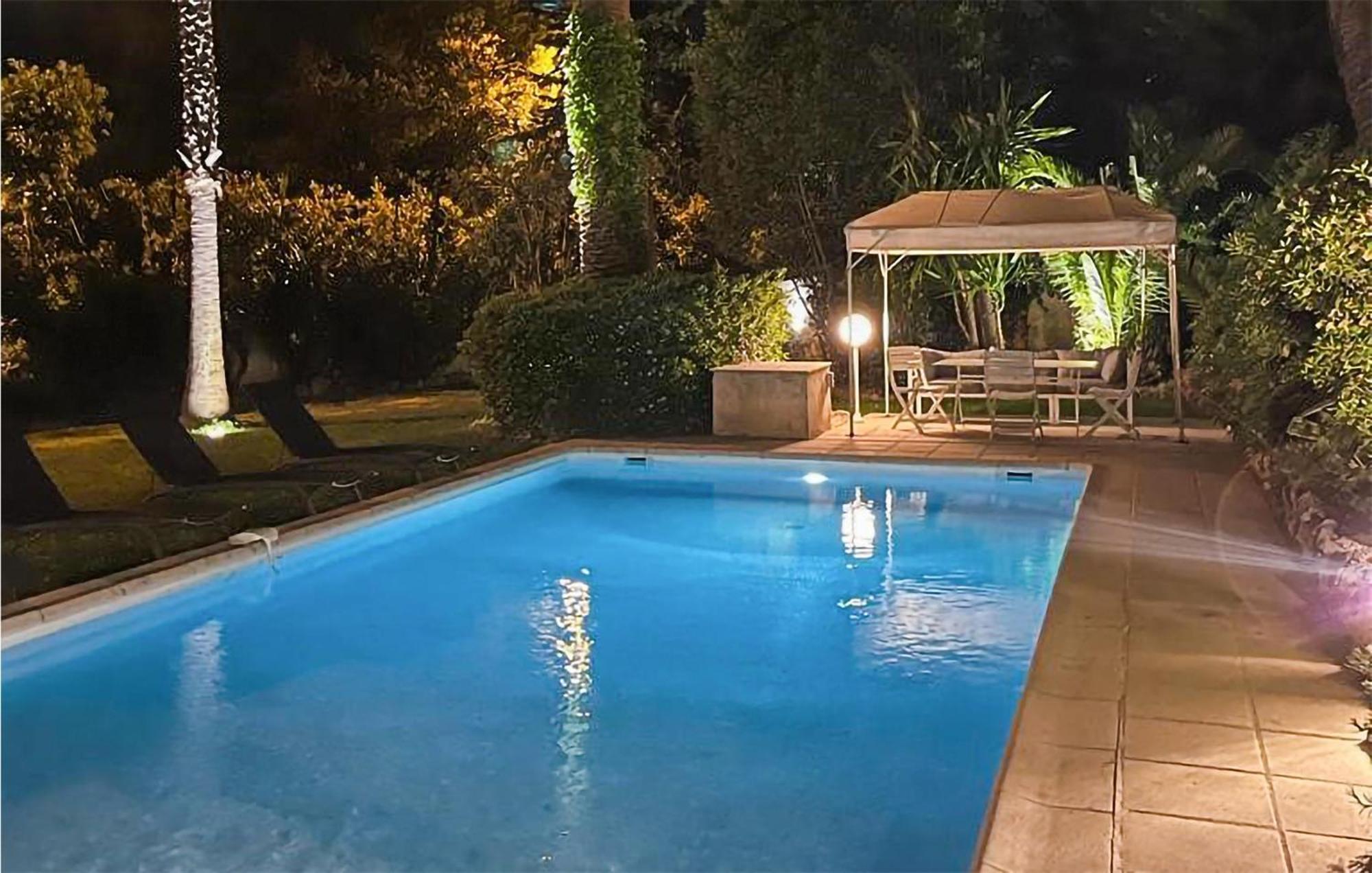 Beautiful In With Kitchen Hébergement de vacances Cannes