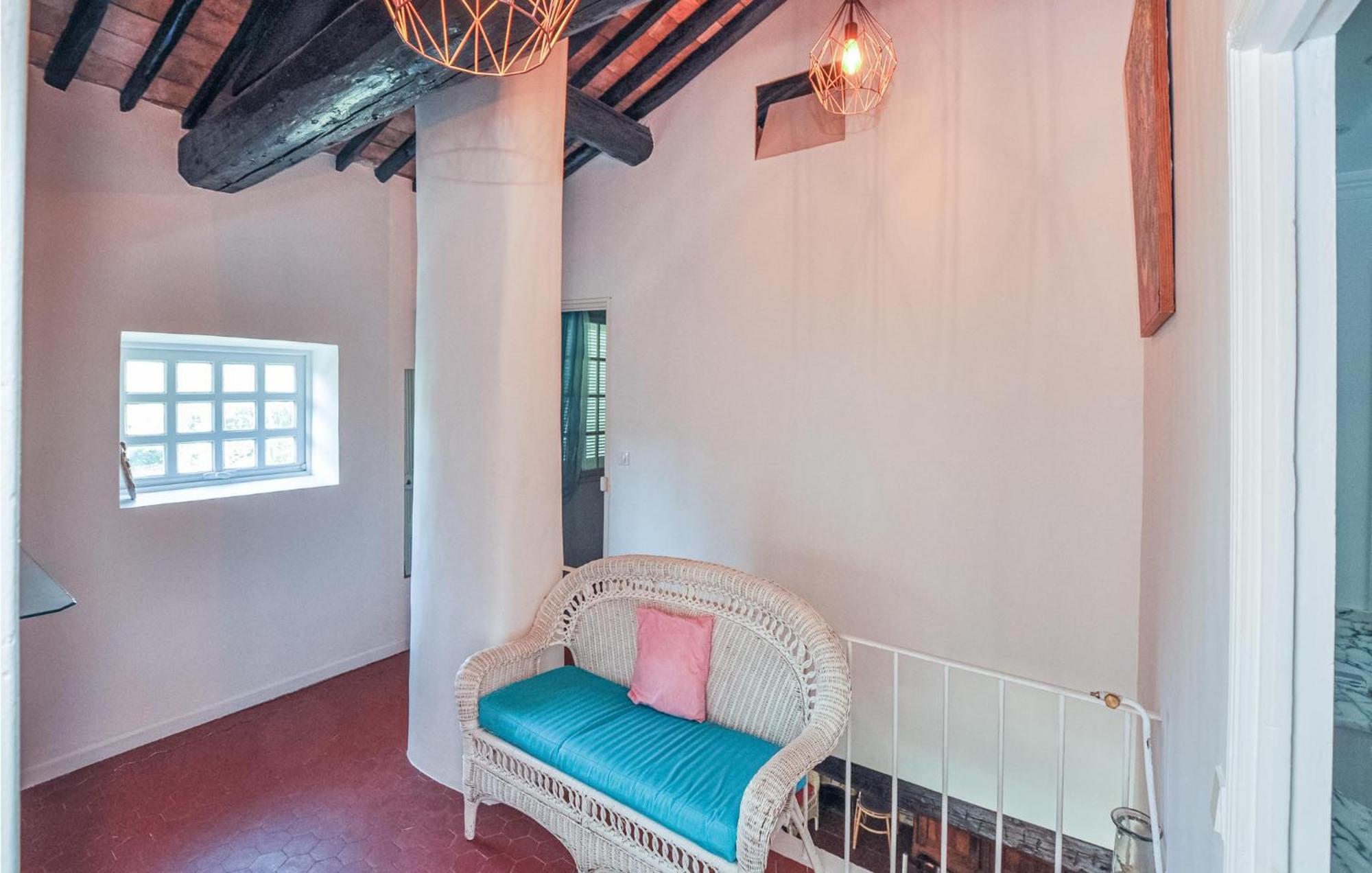 Beautiful In With Kitchen Hébergement de vacances